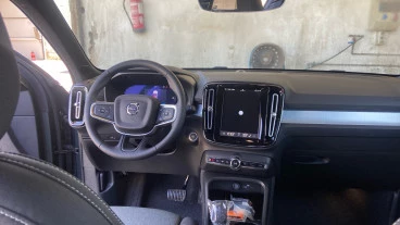 Volvo XC40 2.0 B3 G Core Auto