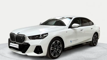 BMW i5 eDrive40