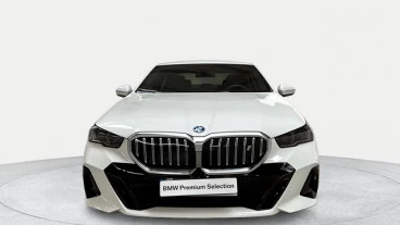 BMW i5 eDrive40