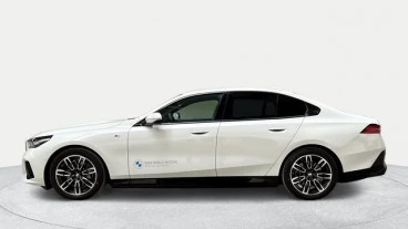 BMW i5 eDrive40