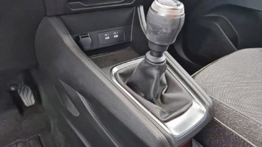 Renault Captur techno Eco-G 100cv (74 kW)