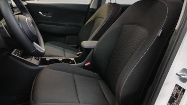 Hyundai Kona EV 99kW 48kWh Black Line