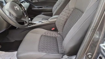 Toyota C-HR 2.0 180H Advance