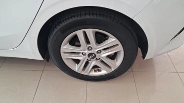 Kia Ceed 1.0 T-GDi 88kW (120CV) Drive