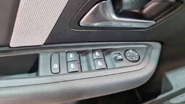 Citroën C4 Hybrid 145 ë-DCS6 Max