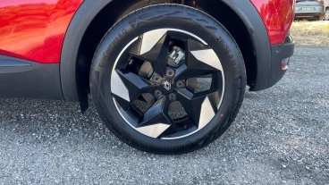 Renault Captur techno Eco-G 100cv (74 kW)