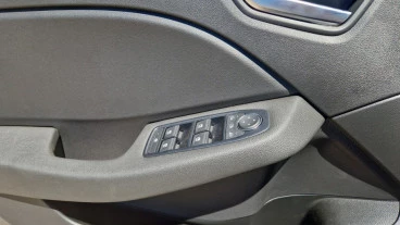 Renault Clio Evolution TCe 90 (67kw)