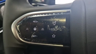 EBRO S700 1.5 TGDI PHEV Premium E-CVT