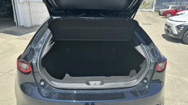 Mazda3 2.5L E-SKY G MHEV 103kW 6AT Homura