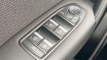 Renault Captur techno Eco-G 100cv (74 kW)