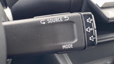 Renault Captur techno Eco-G 100cv (74 kW)