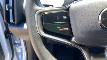 Volvo EX30 Single Motor Extended Range Plus Auto