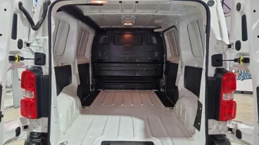 Citroën Jumpy Talla M BlueHDi 120 S&S 6v Control