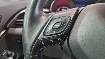 Toyota C-HR 1.8 125H Advance