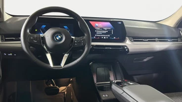 BMW iX2 xDrive30