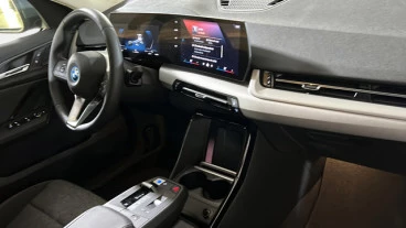 BMW iX2 xDrive30