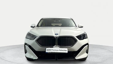 BMW iX2 xDrive30