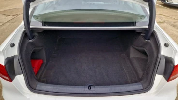 Audi A4 2.0 TDI 150CV design edition