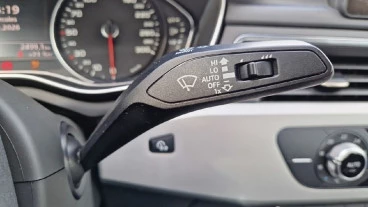 Audi A4 2.0 TDI 150CV design edition