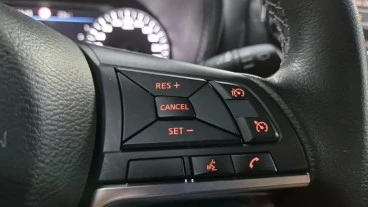 Nissan Juke DIG-T 84 kW (114 CV) 6M/T Kiiro