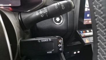 Renault Captur techno Eco-G 100cv (74 kW)