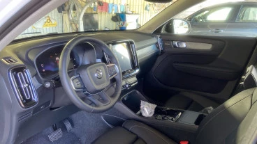 Volvo XC40 2.0 B3 G Plus Dark Auto