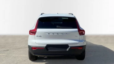 Volvo XC40 2.0 B3 G Plus Dark Auto