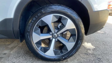 Volvo XC40 2.0 B3 G Plus Dark Auto