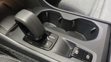Volvo XC40 2.0 B3 G Core Auto
