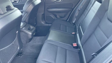 Volvo V60 2.0 D4 Momentum Auto
