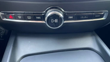 Volvo V60 2.0 D4 Momentum Auto