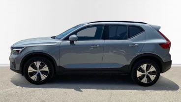 Volvo XC40 2.0 B3 G Essential Auto