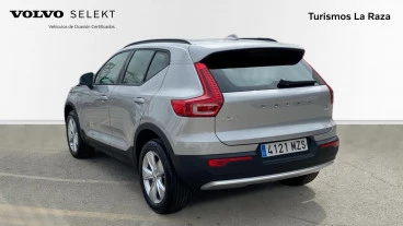 Volvo XC40 2.0 B3 G Essential Auto