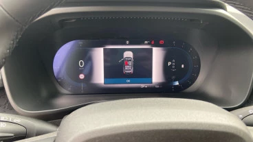 Volvo XC40 2.0 B3 G Essential Auto