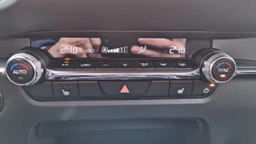 Mazda CX-30 e-SKYACTIV G Homura