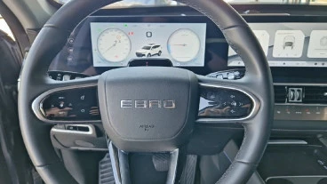 EBRO S700 1.6 TGDI Luxury 7 DCT EBRO S700 1.6 TGDI Luxury 7 DCT