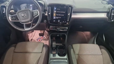 Volvo XC40 1.5 T2 Momentum Core Auto