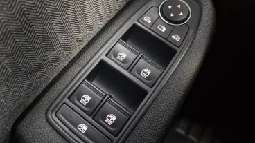 Renault Clio Techno TCe 90 (67kw)