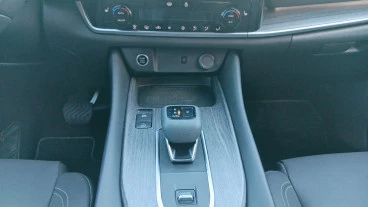 Nissan Qashqai DIG-T 116kW mHEV CVT Tekna