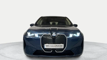 BMW iX xDrive45