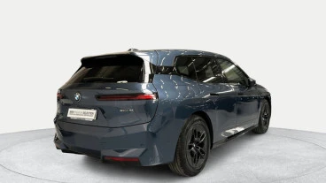 BMW iX xDrive45