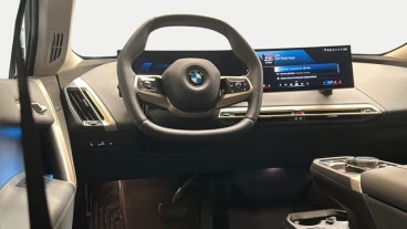 BMW iX xDrive45