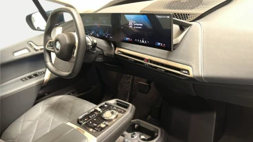 BMW iX xDrive45