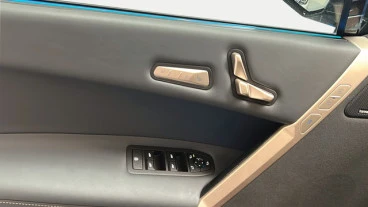 BMW iX xDrive45