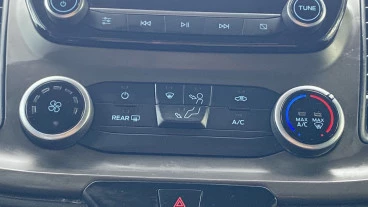 Ford Transit Custom Kombi 2.0 TDCI 96kW 320 L1 Trend