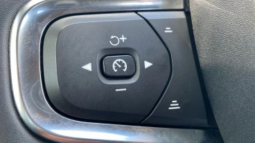 Volvo XC40 2.0 B3 G Core Auto