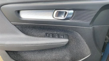 Volvo XC40 2.0 B3 G Core Auto