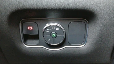 EBRO S800 1.6 TGDI Premium 7 DCT