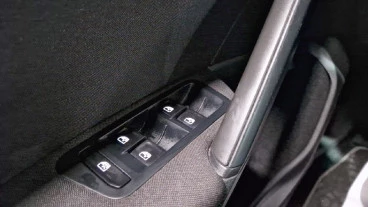 Volkswagen Golf Advance 1.0 TSI 85kW (115CV)