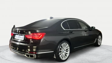 BMW Serie 7 730dA